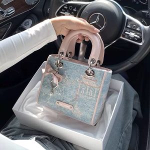 Elegant Top Handle Handbag